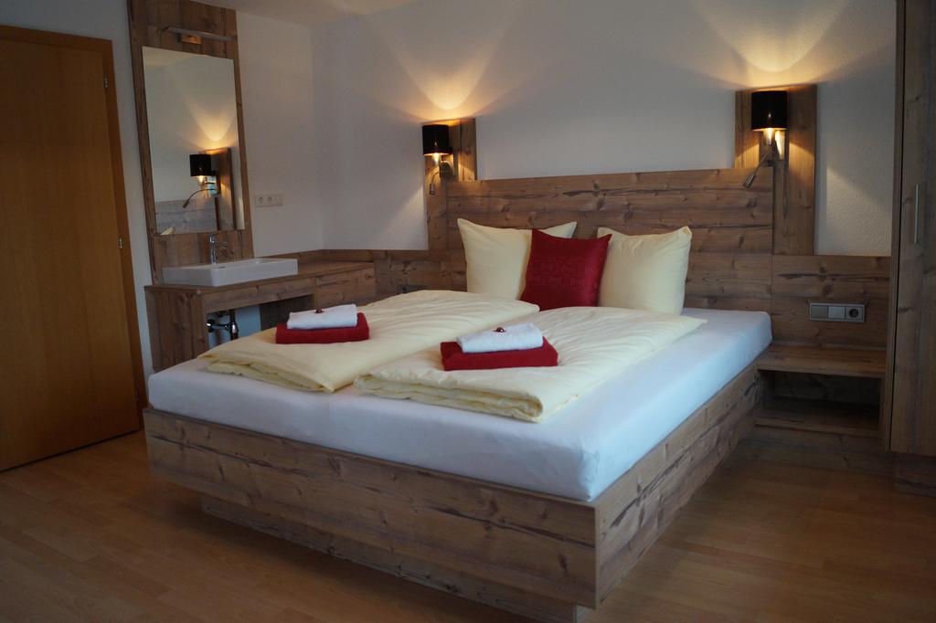 Flierelerhof Apartment Arzl im Pitztal Bagian luar foto